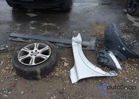 2015 Volvo Xc70 T6 from USA, damaged, VIN YV4902NKXF1231498